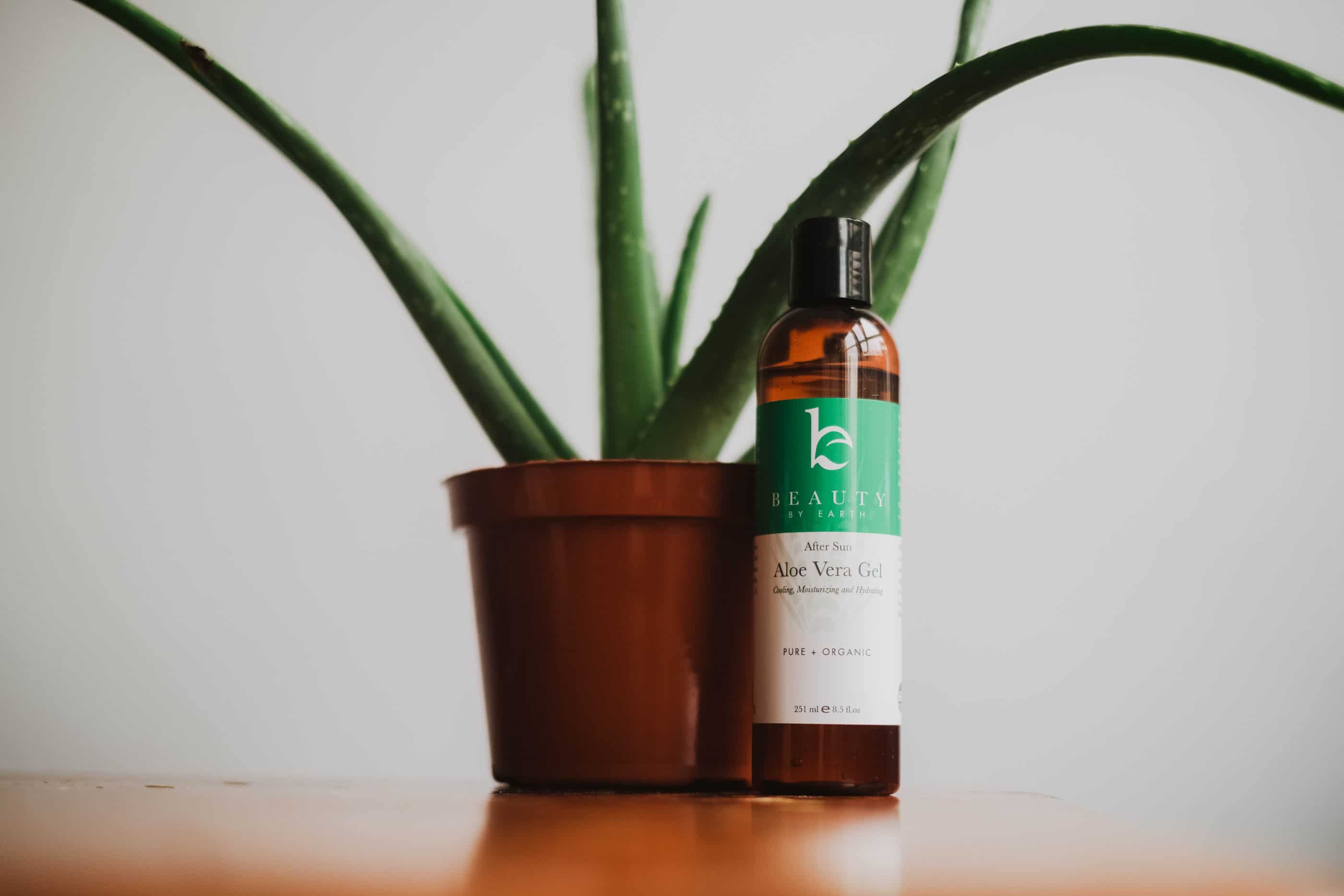 Beauty By Earth Organic Aloe Vera Gel