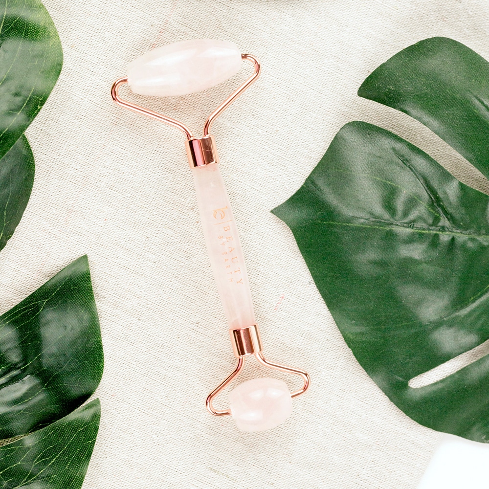 Rose-quartz-roller-beauty-by-earth-web3 Rose Quartz Roller - Beauty by Earth